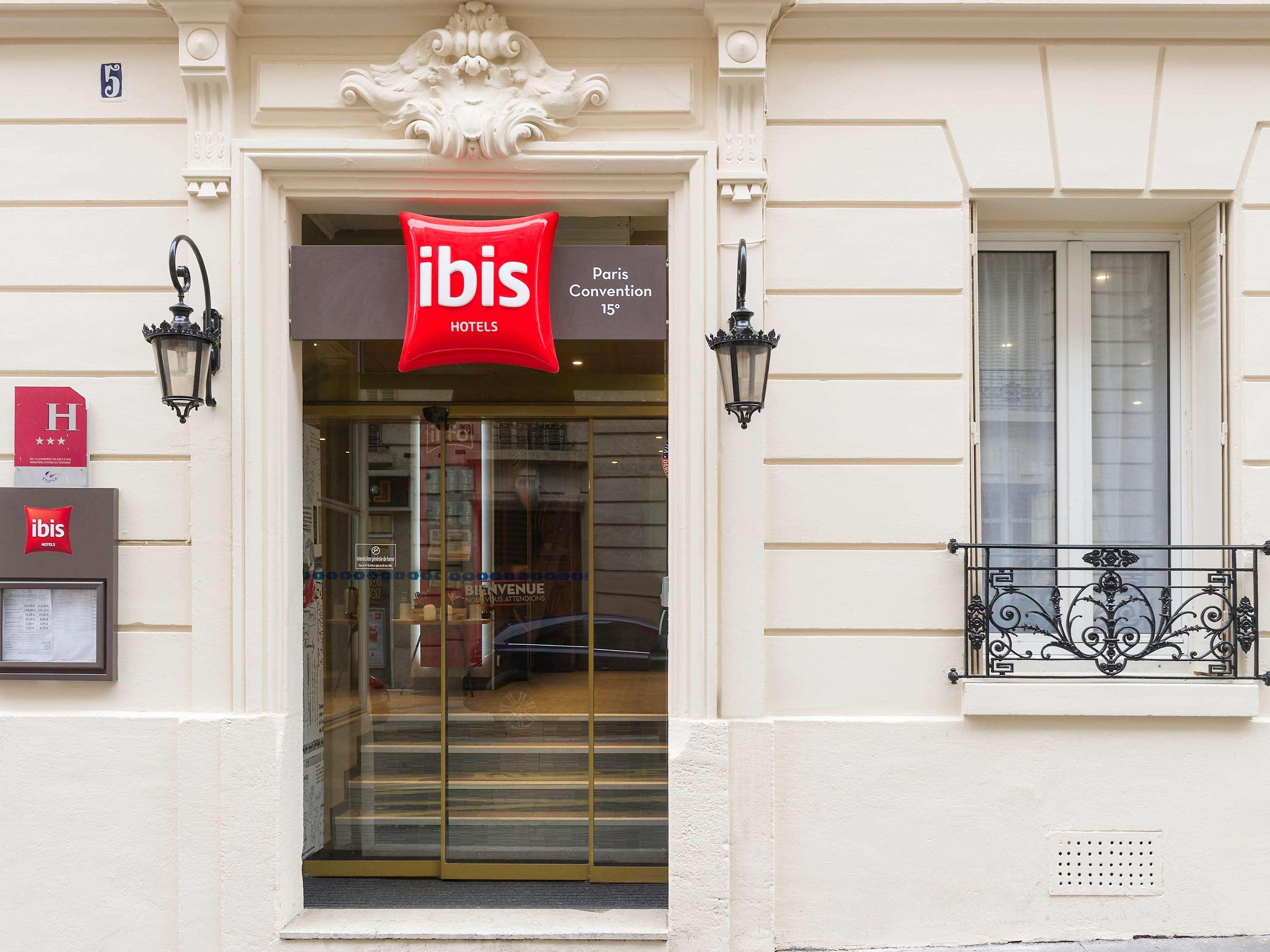 Отель Ibis Paris Vaugirard Porte De Versailles Экстерьер фото