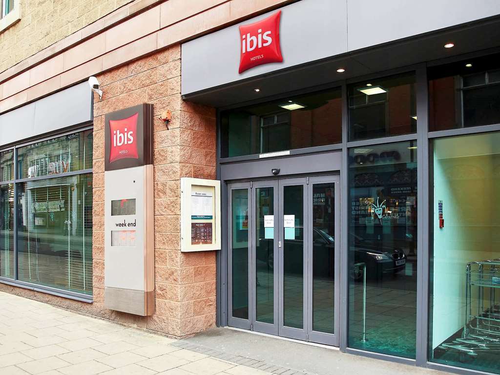 Отель Ibis Paris Vaugirard Porte De Versailles Экстерьер фото